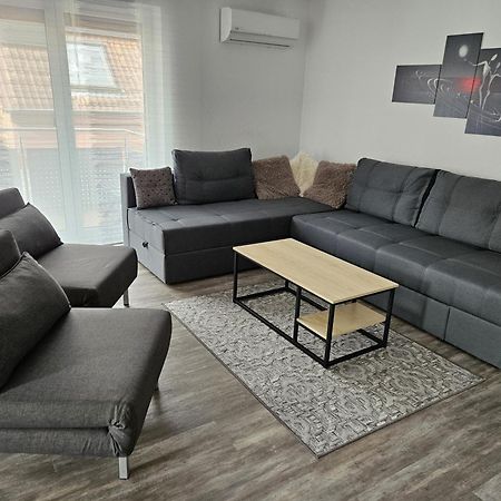 Flat11 4-Zi Wohnung Messe Karlsruhe ラインシュテッテン エクステリア 写真